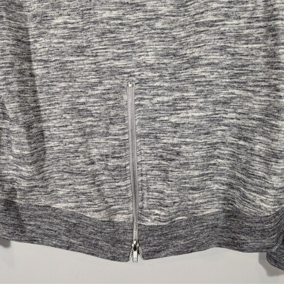 Hard Rock Cafe Sweatshirt Women Size M Grey Myrtle Beach Graphic Pullover - Picture 4 of 5